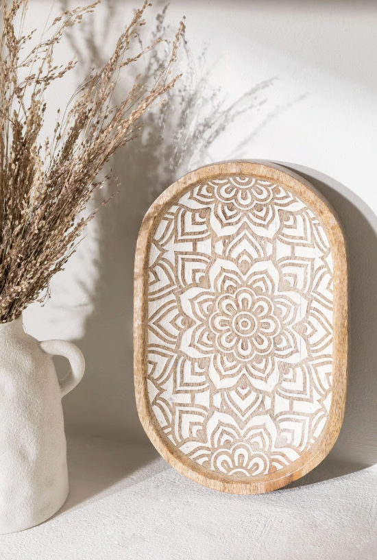 Dekoracyjna taca z drewna mango Breda - Yooglo