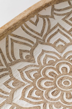 Dekoracyjna taca z drewna mango Breda - Yooglo