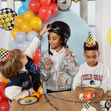 Dekoracje do muffinek Autka, 12 cm, mix