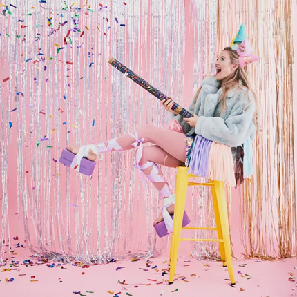 Czapeczki Happy Birthday, mix kolorów