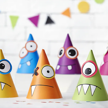 Czapeczki Potworki, mix kolorów