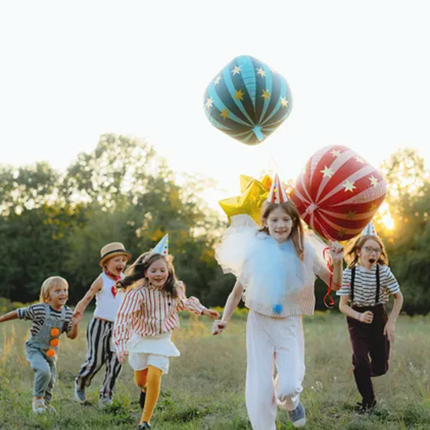 Balon foliowy Piłka w gwiazdki 75 cm czerwony - balony